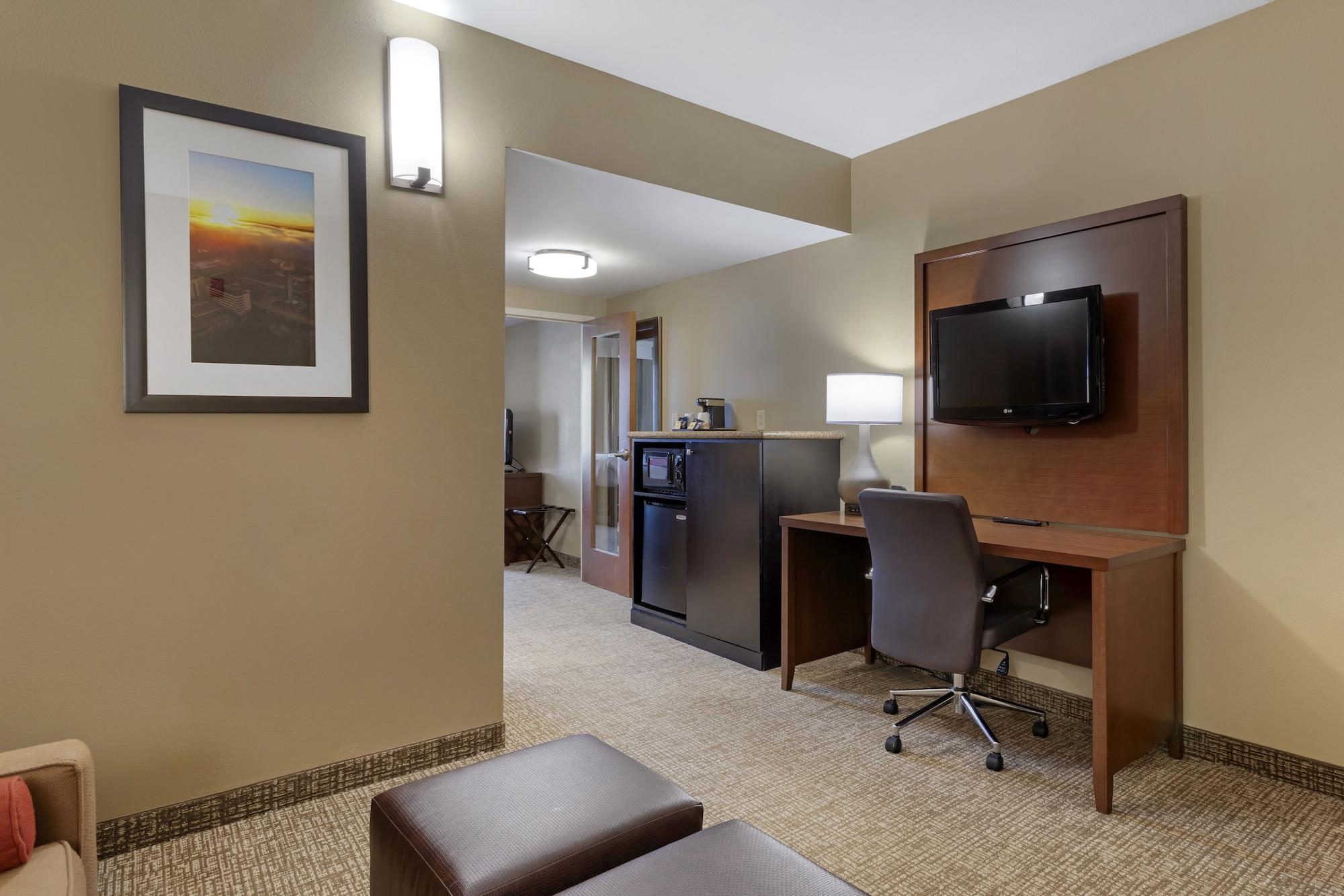Comfort Suites North Knoxville Exterior foto