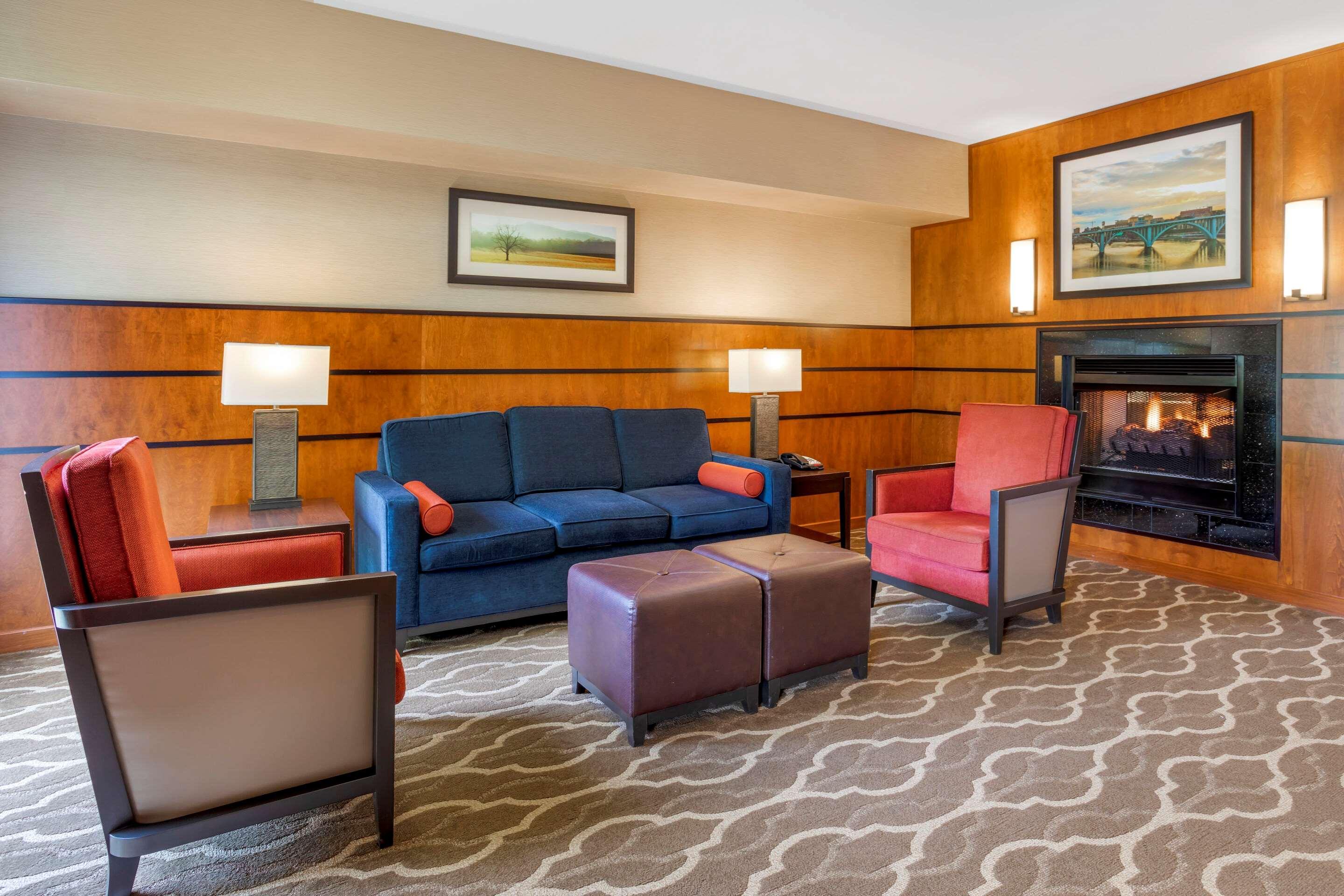 Comfort Suites North Knoxville Exterior foto